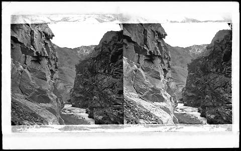 Devil's Gate, Weber Canyon, Rocks 2000 Feet High